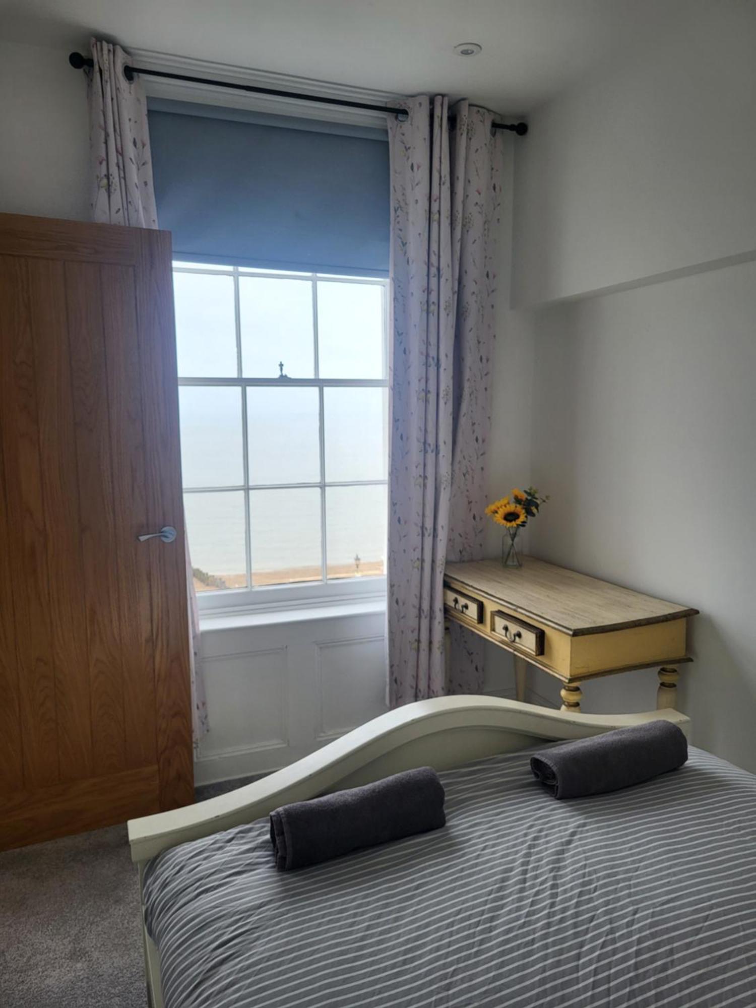 Herne Bay Seaside Escape Extérieur photo
